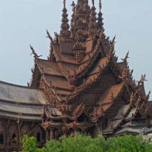 Храм Истины: центральная колонна, которая держит небо на земле
